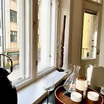 شقة Iso Roobertinkatu A - Picturesque Area In Center