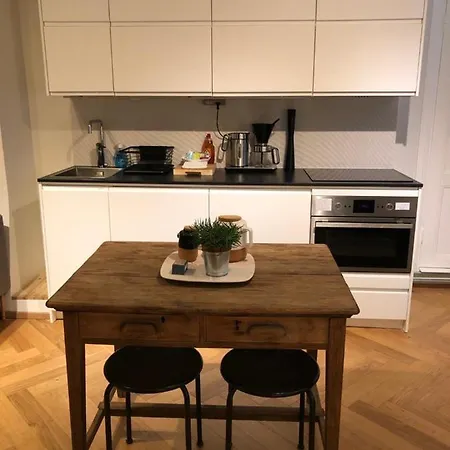 Picturesque Area In Center