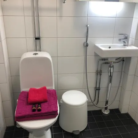 Lejlighed Picturesque Area In Center