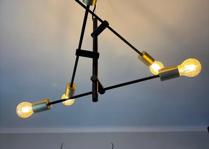 Iso Roobertinkatu - Picturesque Area In Center